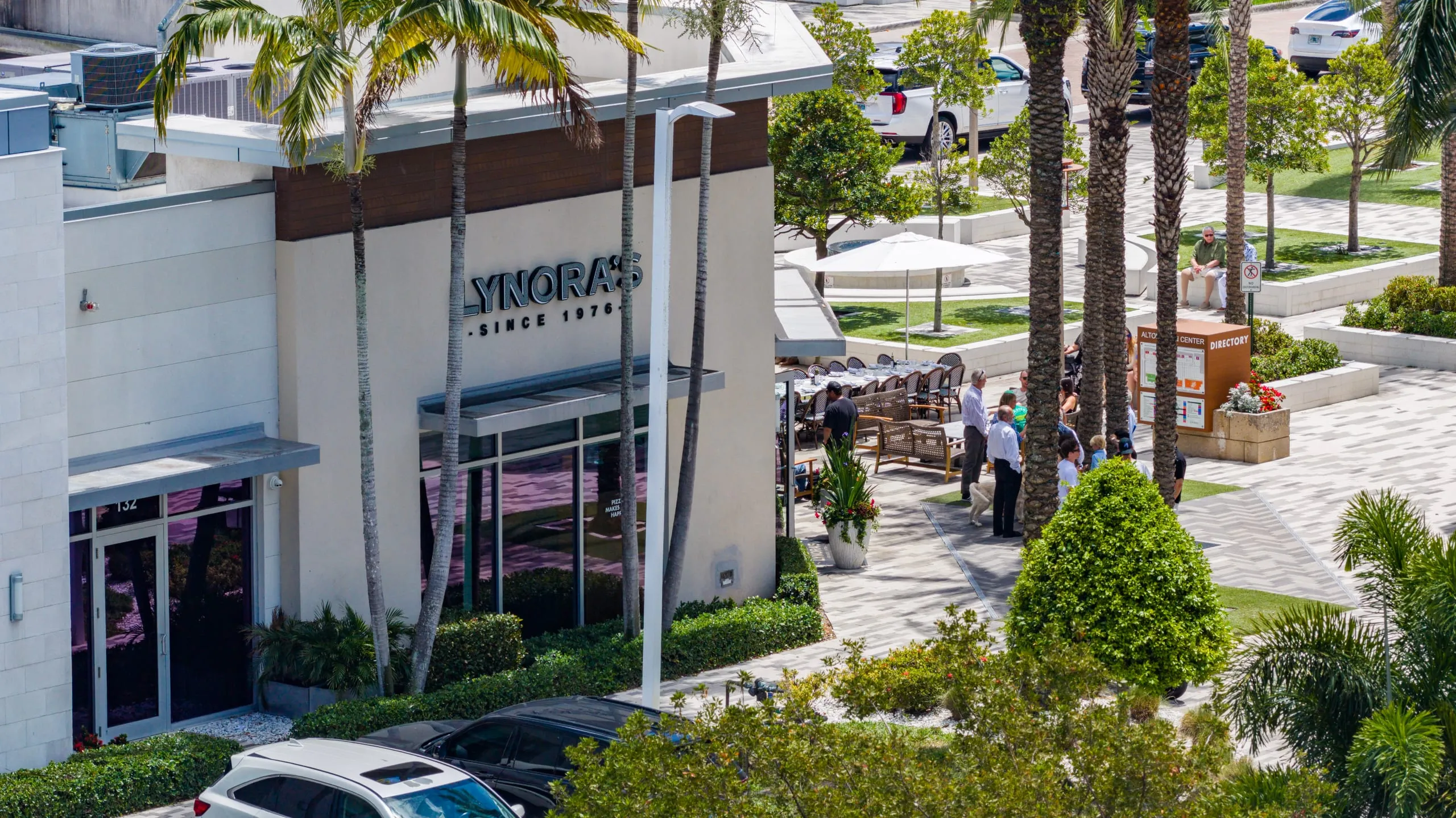 Aerial view of Lynora's restaurant and outdoor dining in Palm Beach County